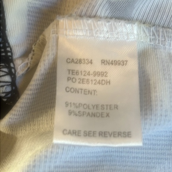 TAIL Women's Black Golf Pickleball Skort with Yellow Black Ruffle Detail Size L - Picture 5 of 6